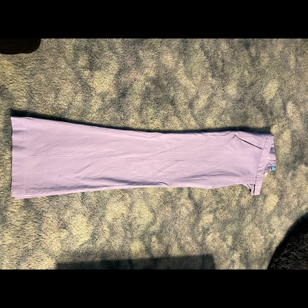 Marciano pants size 0 lilac in color